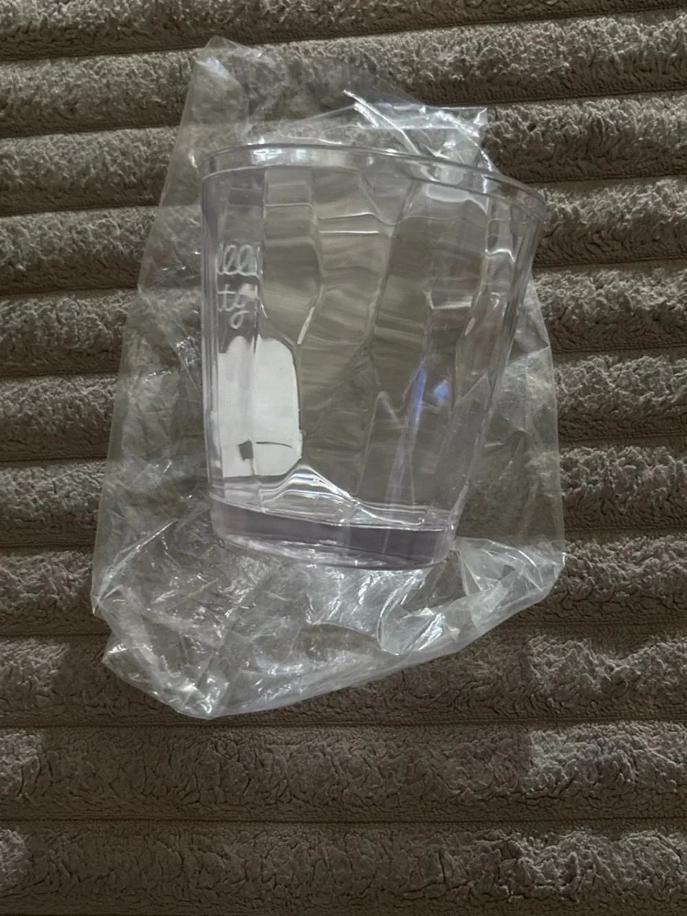 Sanrio Hello Kitty Clear Plastic Party Cup - Red Bow